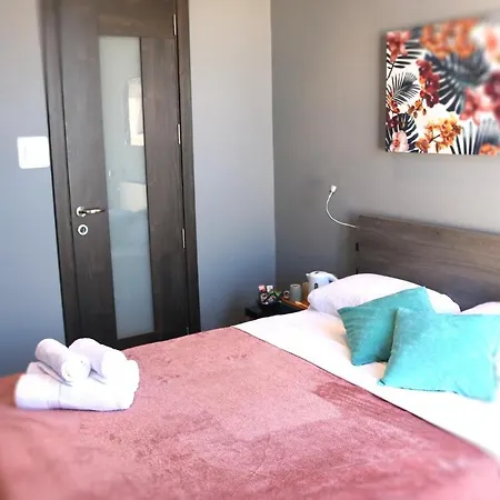 Velleran Accomodation Alloggio in famiglia Tarxien